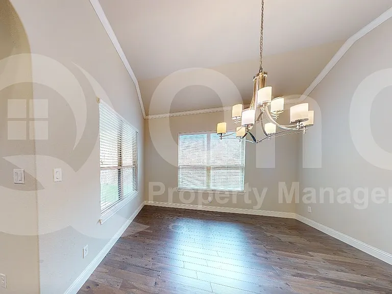 4213 Wellesley Ave — Photo 4