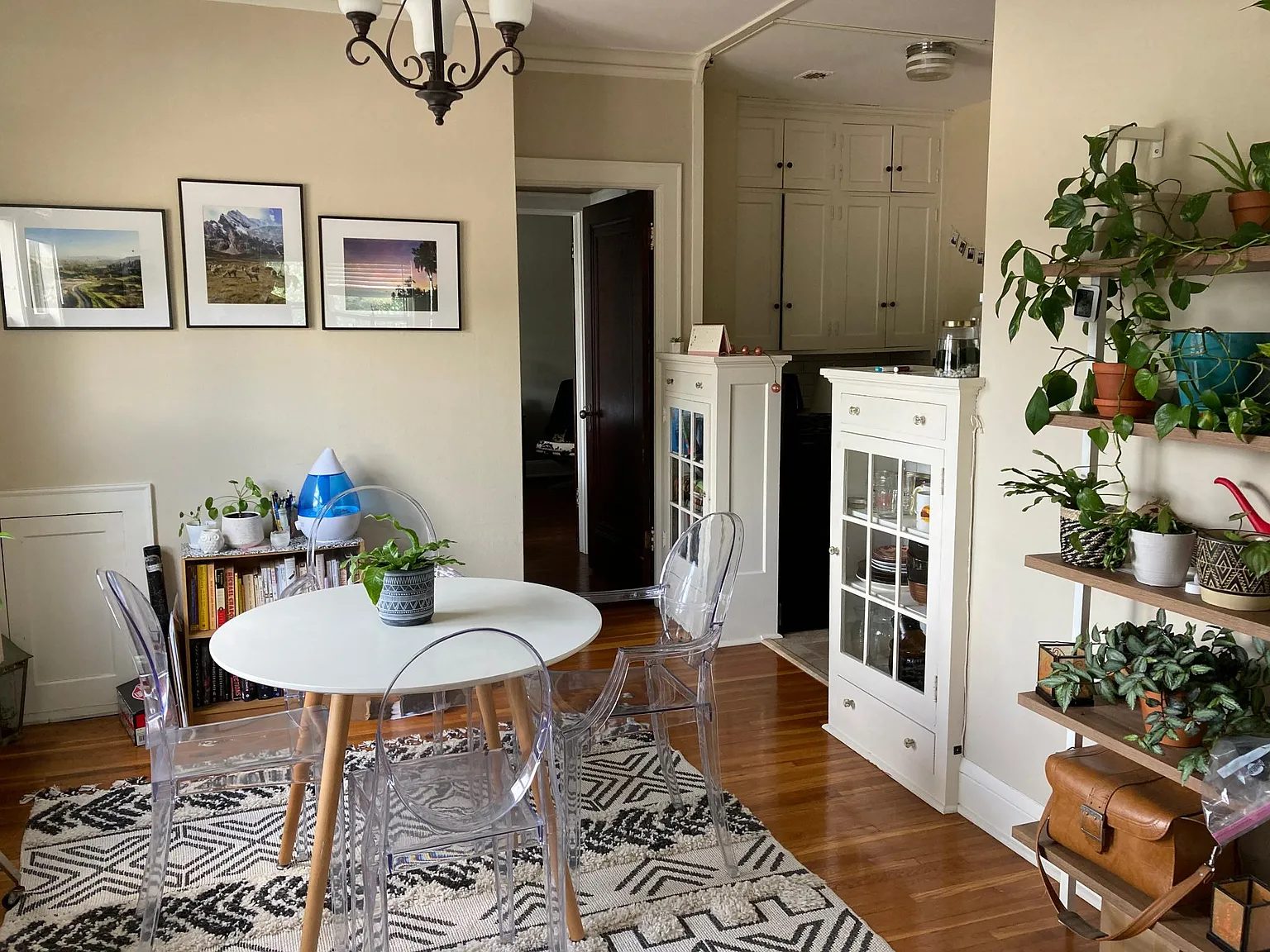 1 bed, 860 sqft, $1,175 — Photo 1