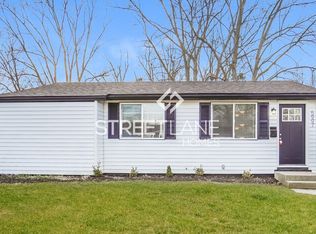 5997 Hampstead Dr W, Columbus, OH 43229