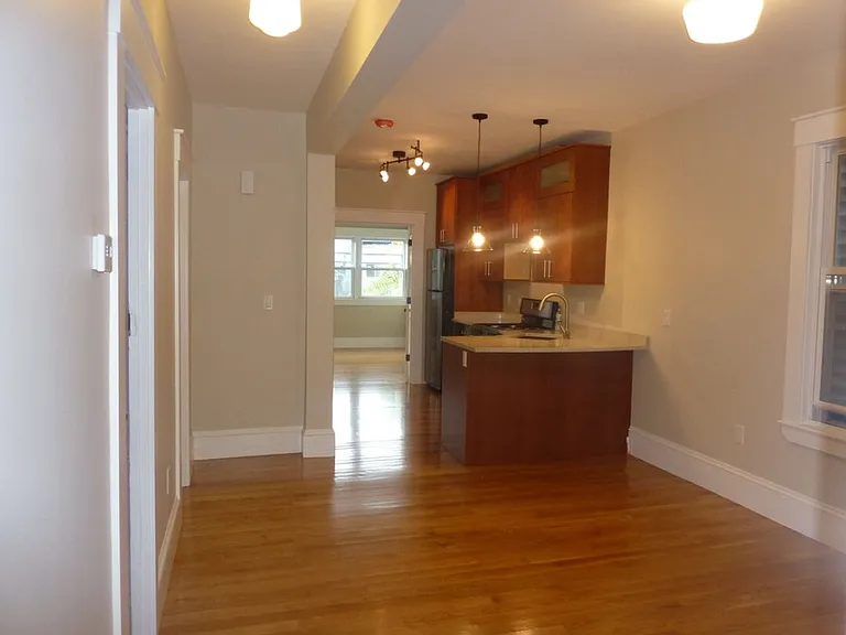 174 Princeton St #2B — Photo 1