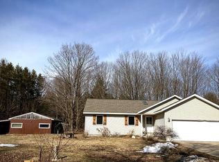 1688 W McMillan Rd, Muskegon, MI 49445