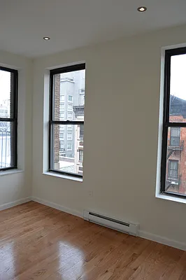 Rented by CoSo Apartments | media 58