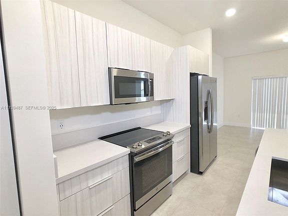 5th image of 7925 NW 104th Ave APT 25