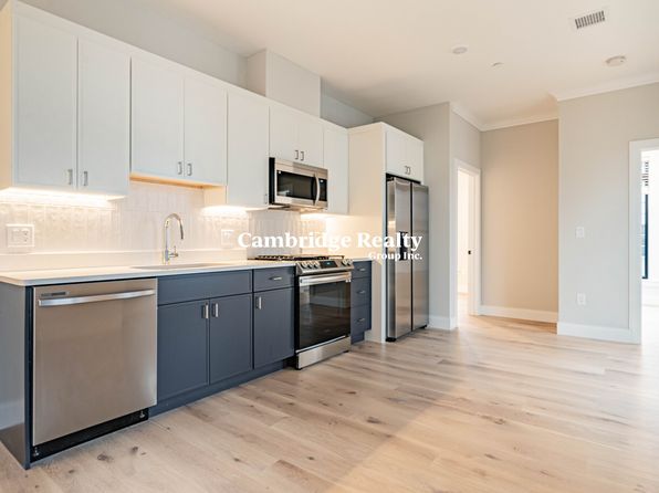 157 Everett St #303T