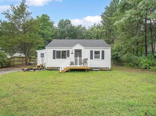 124 Stuart St, Springfield, MA 01119