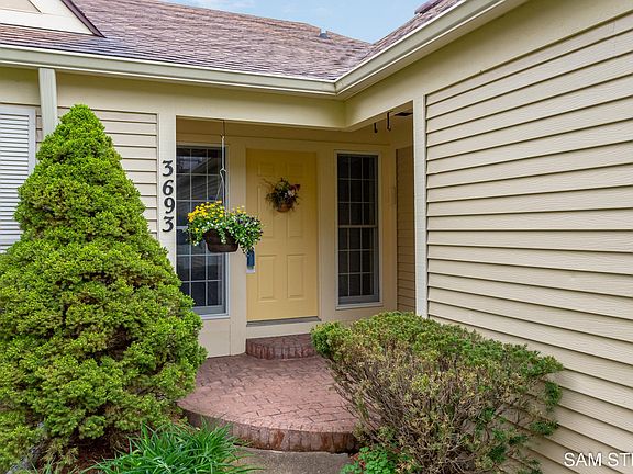 4th image of 3693 Portman Ln SE #162