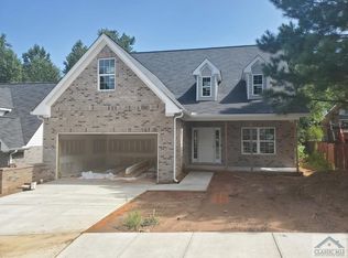 156 Huntington Shoals Dr, Athens, GA 30606