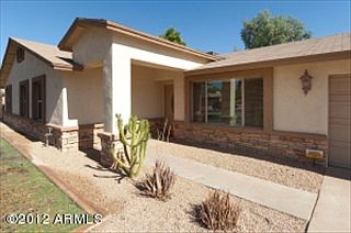 2nd image of 5039 E Poinsettia Dr