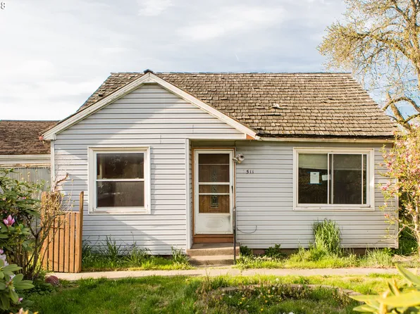 2511 Wood Ave, Eugene, OR 97402