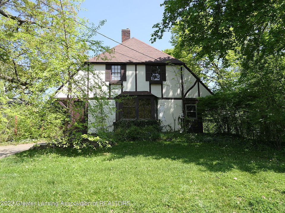 1st image of 324 Wildwood Dr