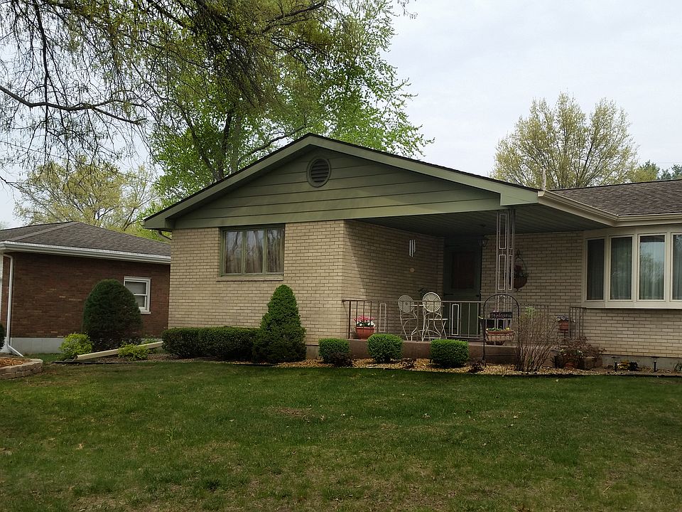 1st image of 2641 Manor Hill Dr