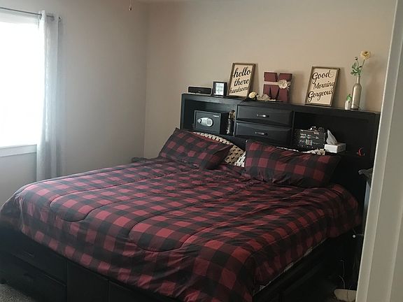 Master bedroom with walk-in 