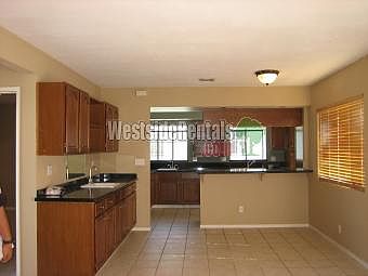 2nd image of 12508 Lull St