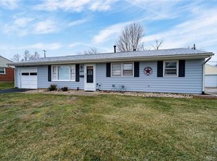 2611 Blackhawk Rd, Kettering, OH 45420