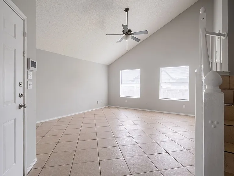 3506 Hawk View Cv — Photo 23