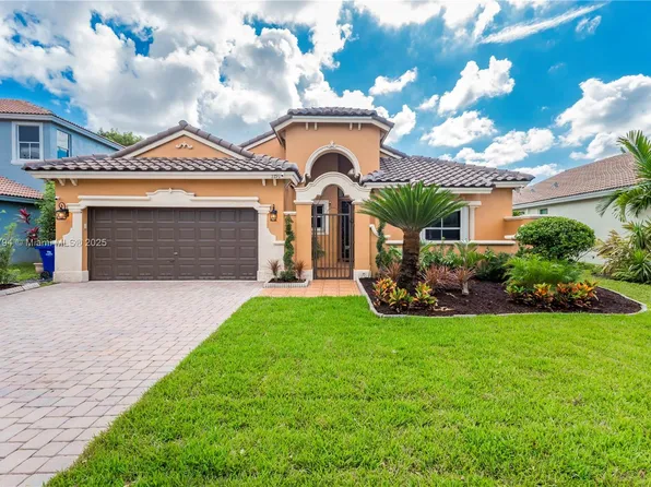 2791 SW 190th Ave, Miramar, FL 33029