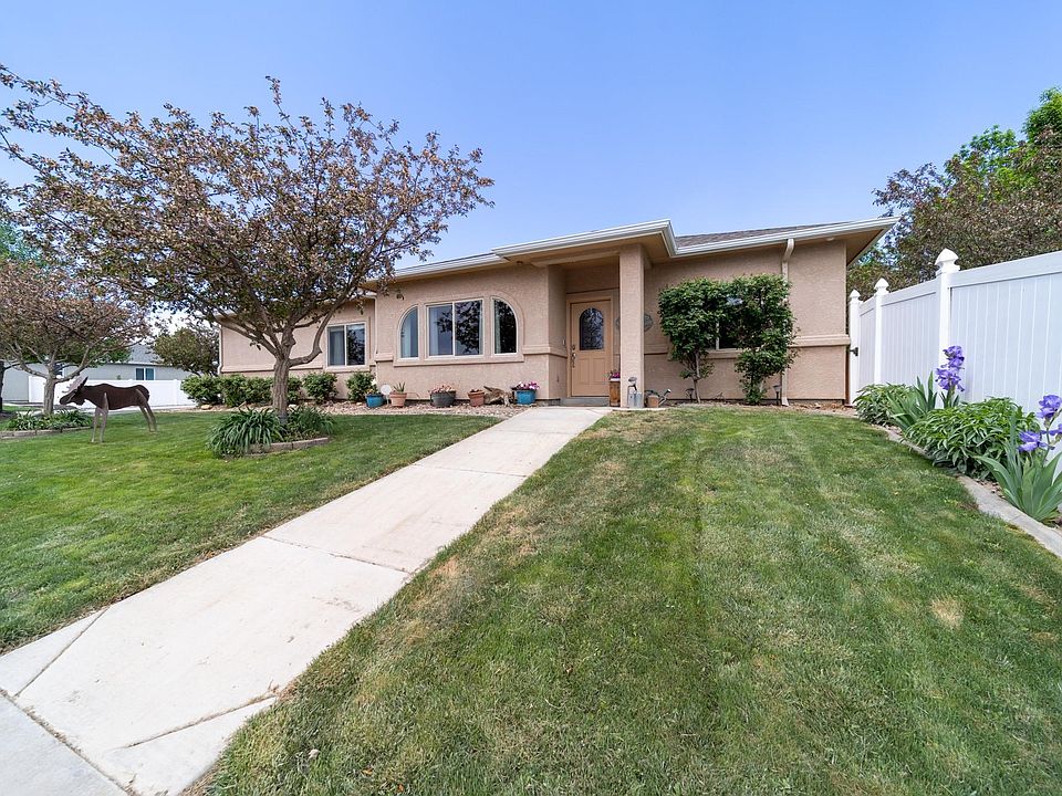 1st image of 640 Cortney Way