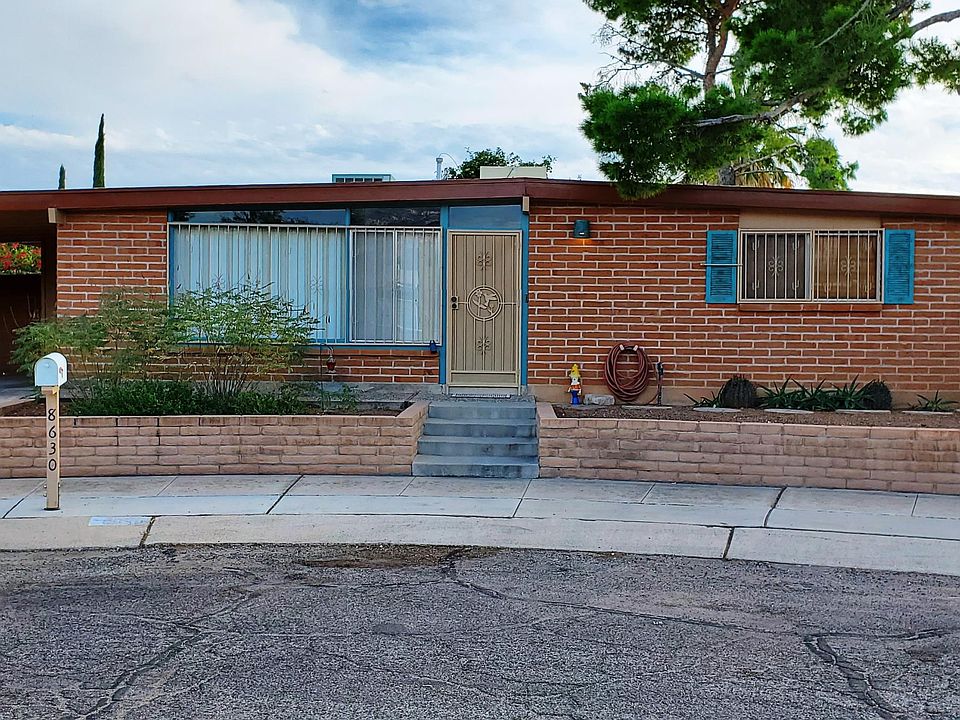 1st image of 8630 E Bellevue Pl