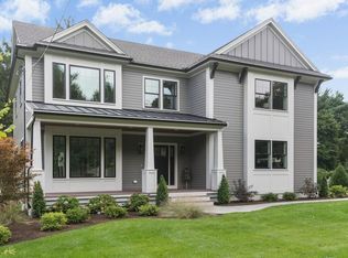 17 Brooksbie Rd, Bedford, MA 01730