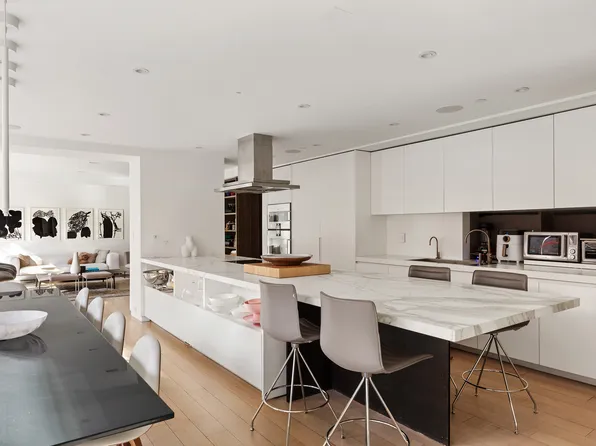 120 East 29th Street 1A2A image 3 of 15