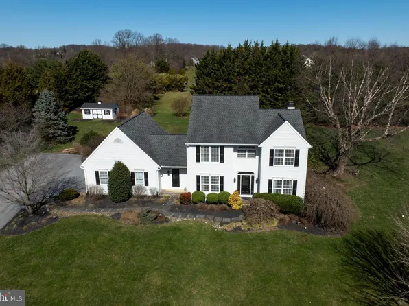 153 Owenwood Dr, Lincoln University, PA 19352