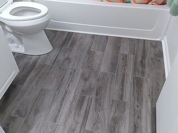 Tile Floor 2nd Bath 2022