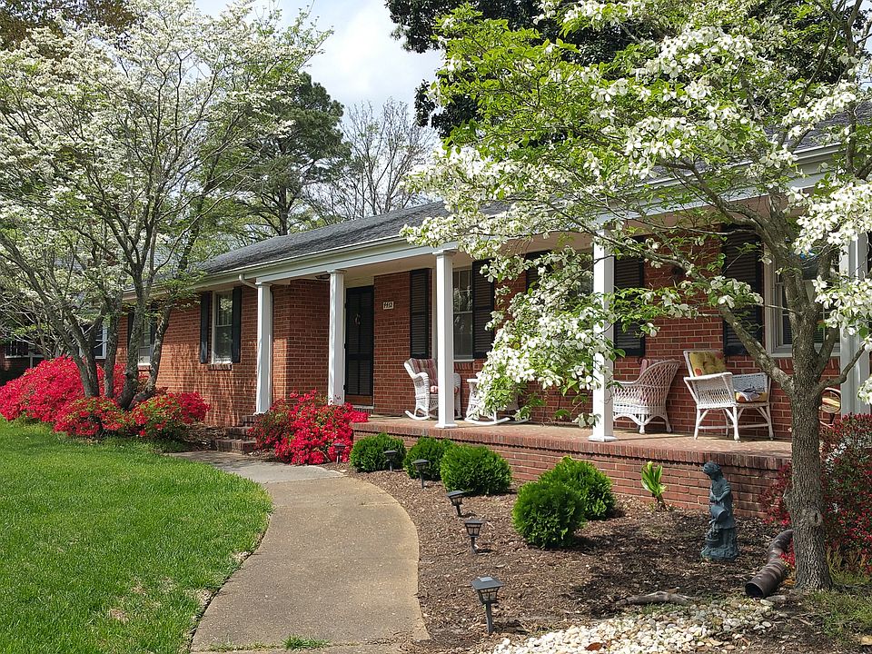 1st image of 4412 Wakefield Dr