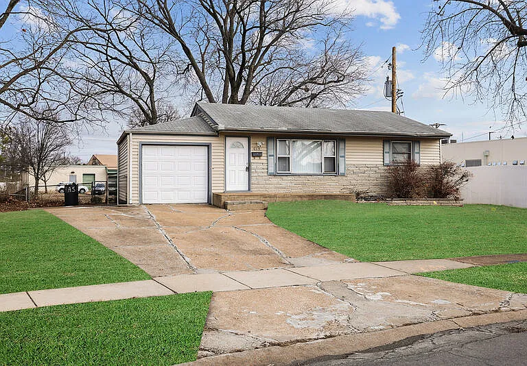 615 Florland Dr — Photo 21