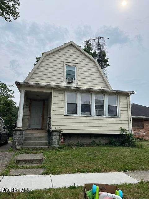 1st image of 425 Bassett St