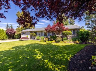 15097 Sunset Ln, Mount Vernon, WA 98273