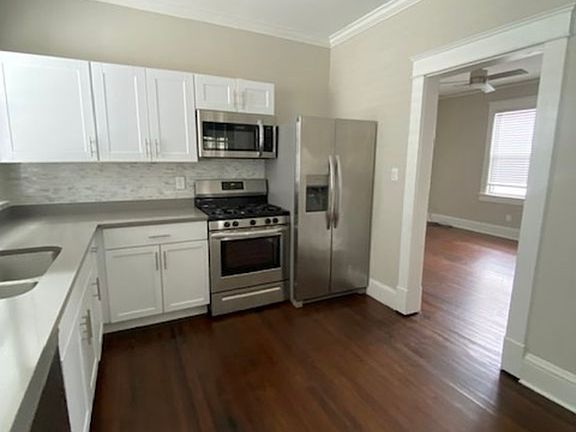 3rd image of 825 Spotswood Ave APT 2