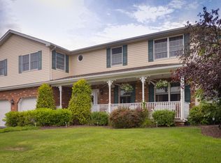 8 Elm St, Elysburg, PA 17824