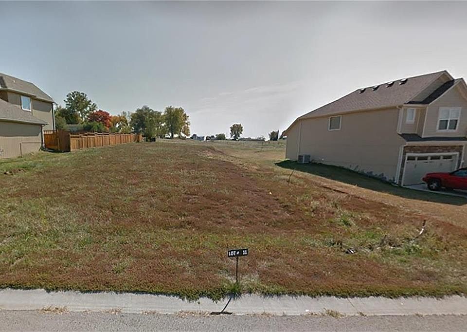 13285 Richland Ave, Bonner Springs, KS 66012 MLS 2129809 Zillow