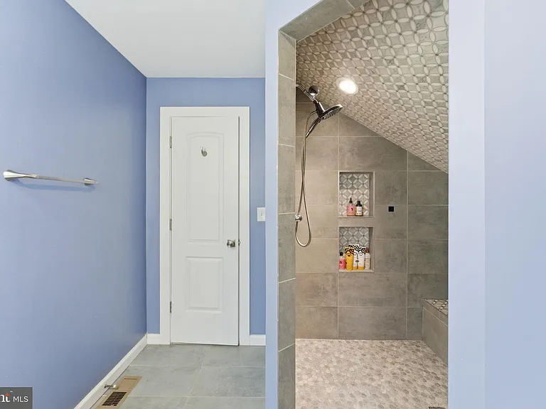 517 Lebaum St SE — Photo 29