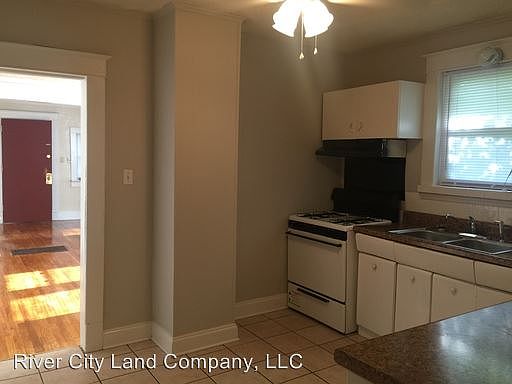2nd image of 1974 Manila Ave #1