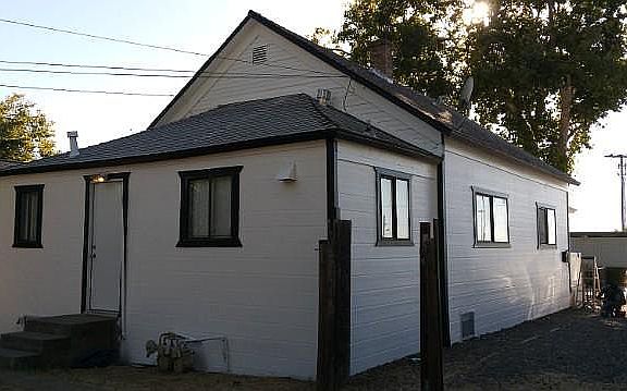 2nd image of 105 D St #105