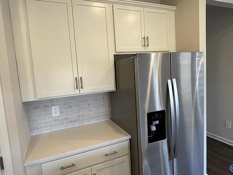 8204 Huspa Ave — Photo 9