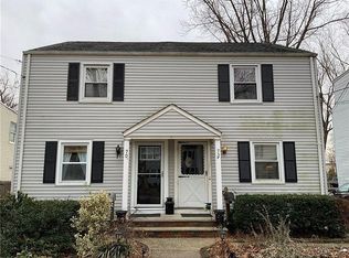 72 Mac Arthur Dr, Edison, NJ 08837