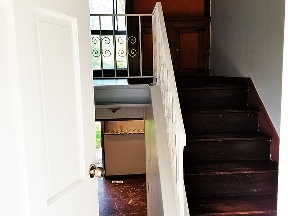 5th image of 106 Shadywood Ln