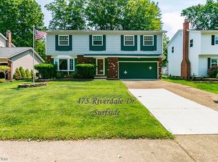 475 Riverdale Dr, Eastlake, OH