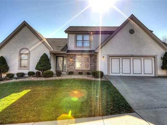 3rd image of 1513 NE 80th Pl