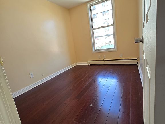 5th image of 876 E 167th St #2