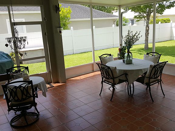 3rd image of 2412 Flowering Dogwood Dr