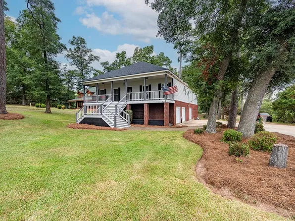 102 Canuga Dr, Albany, GA 31707