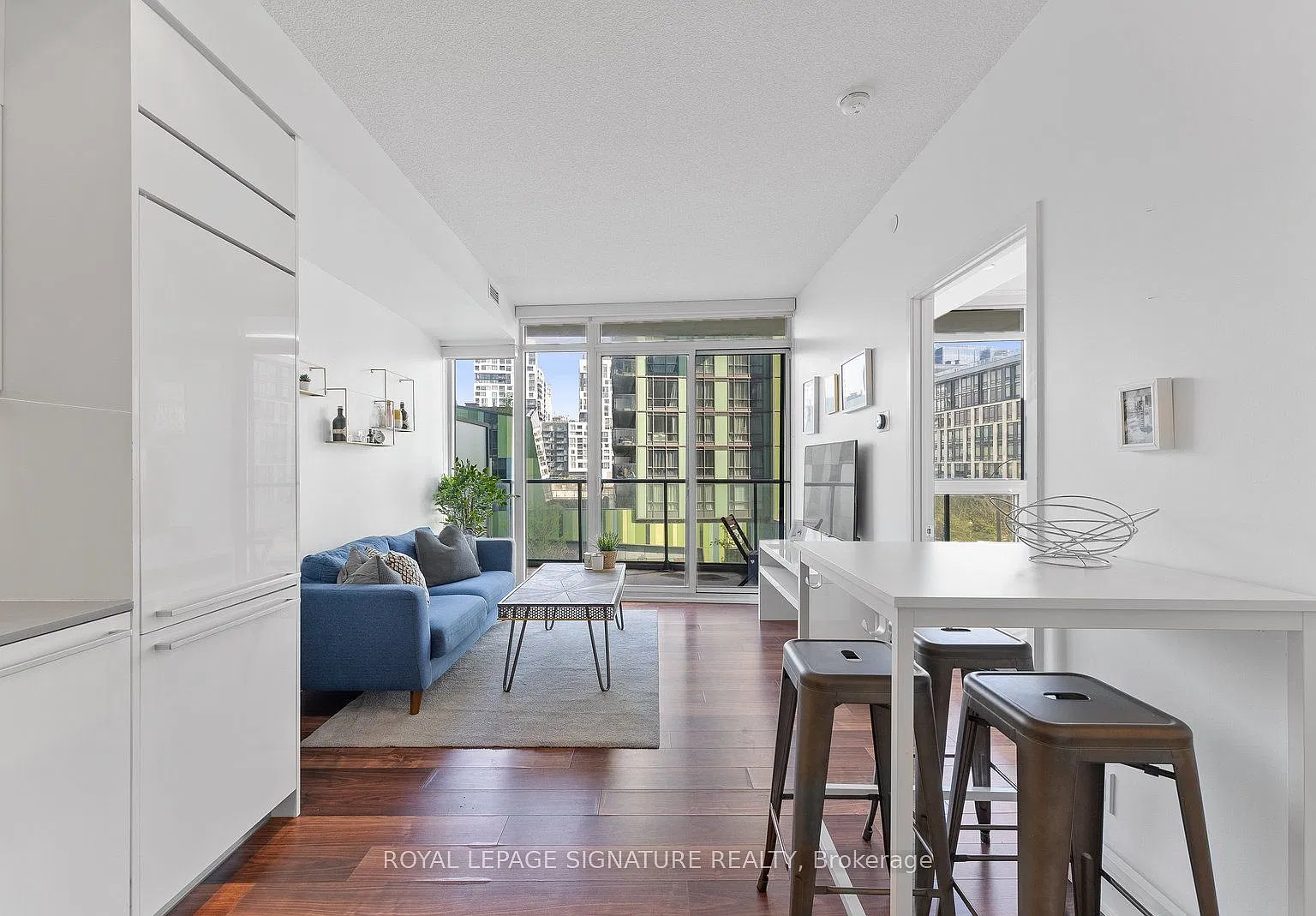 Exchange Condos — Photo 1