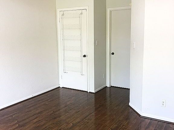 4th image of 943 Coral Club Dr #943