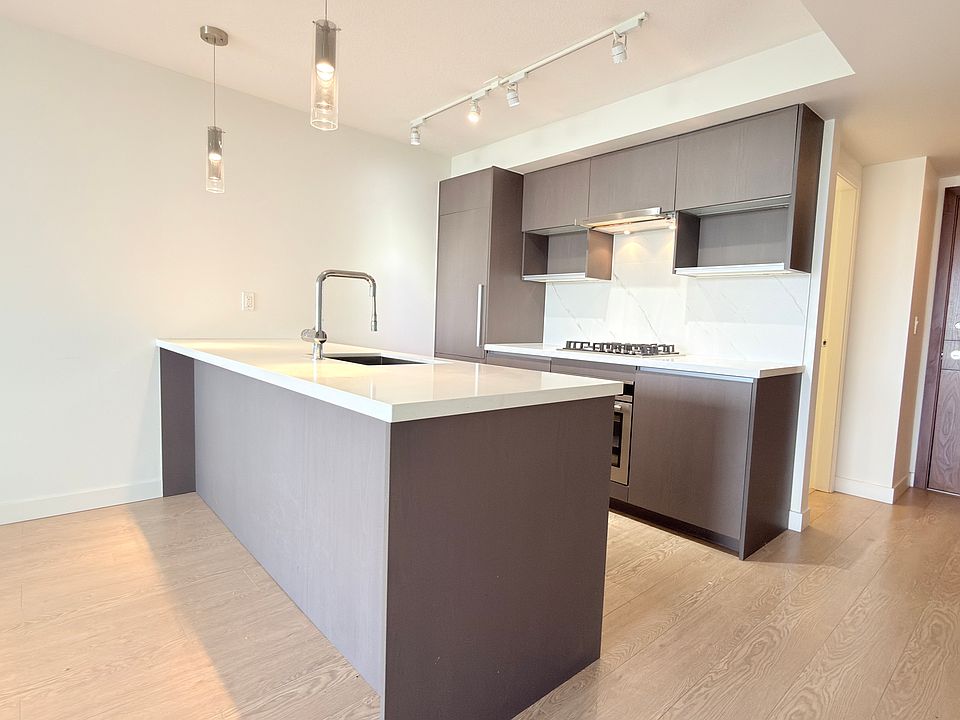 1st image of 3131 Ketcheson Rd #1009