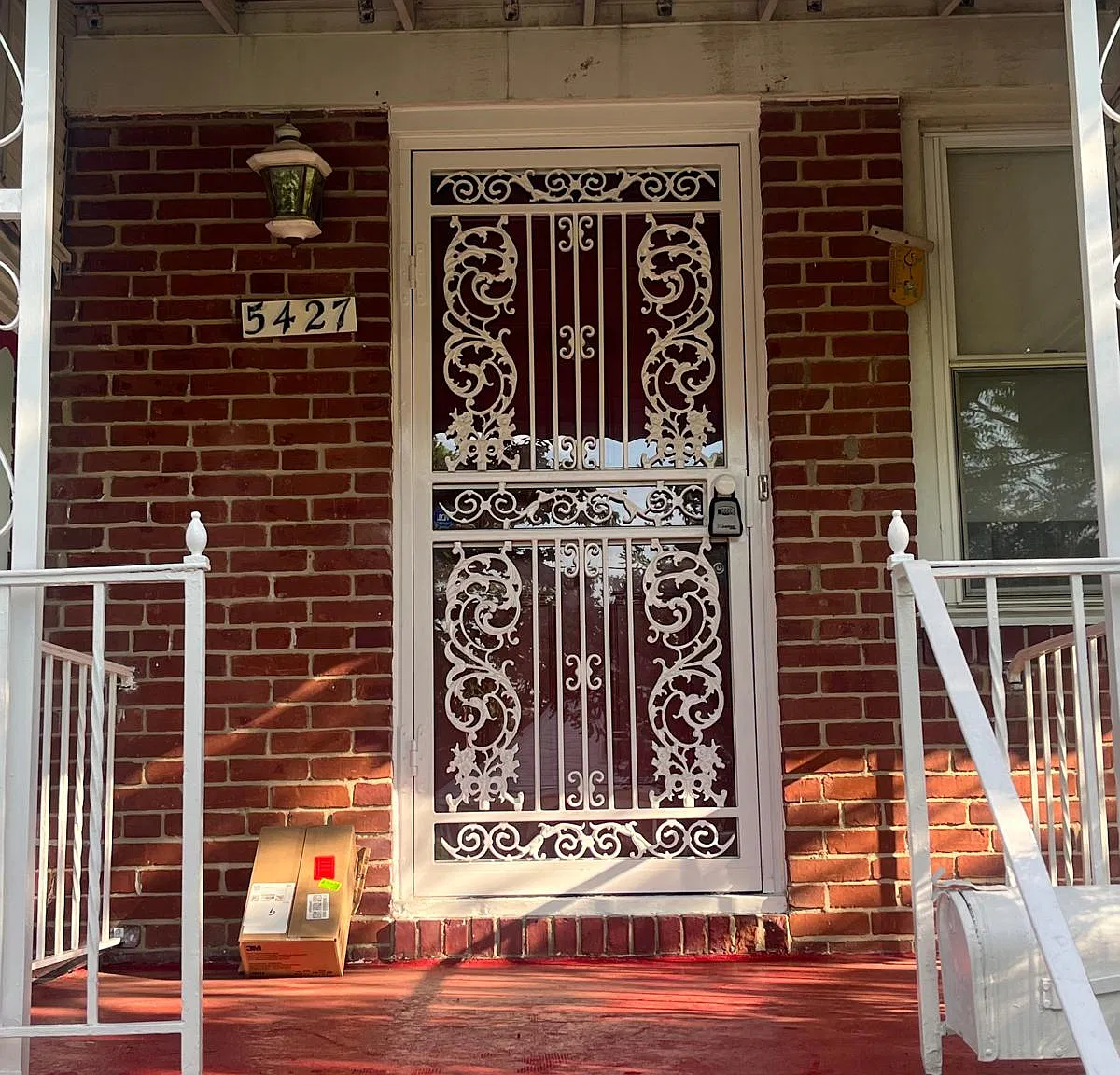 2 bed, 1256 sqft, $1,900 — Photo 1