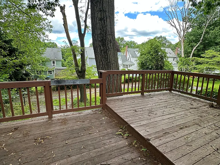 1634 Ella T Grasso Blvd — Photo 22