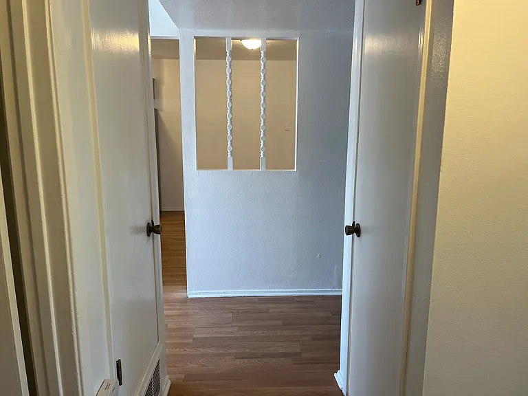Completely Renovated Upstairs 2 Bedroom in NE Heights — Photo 20